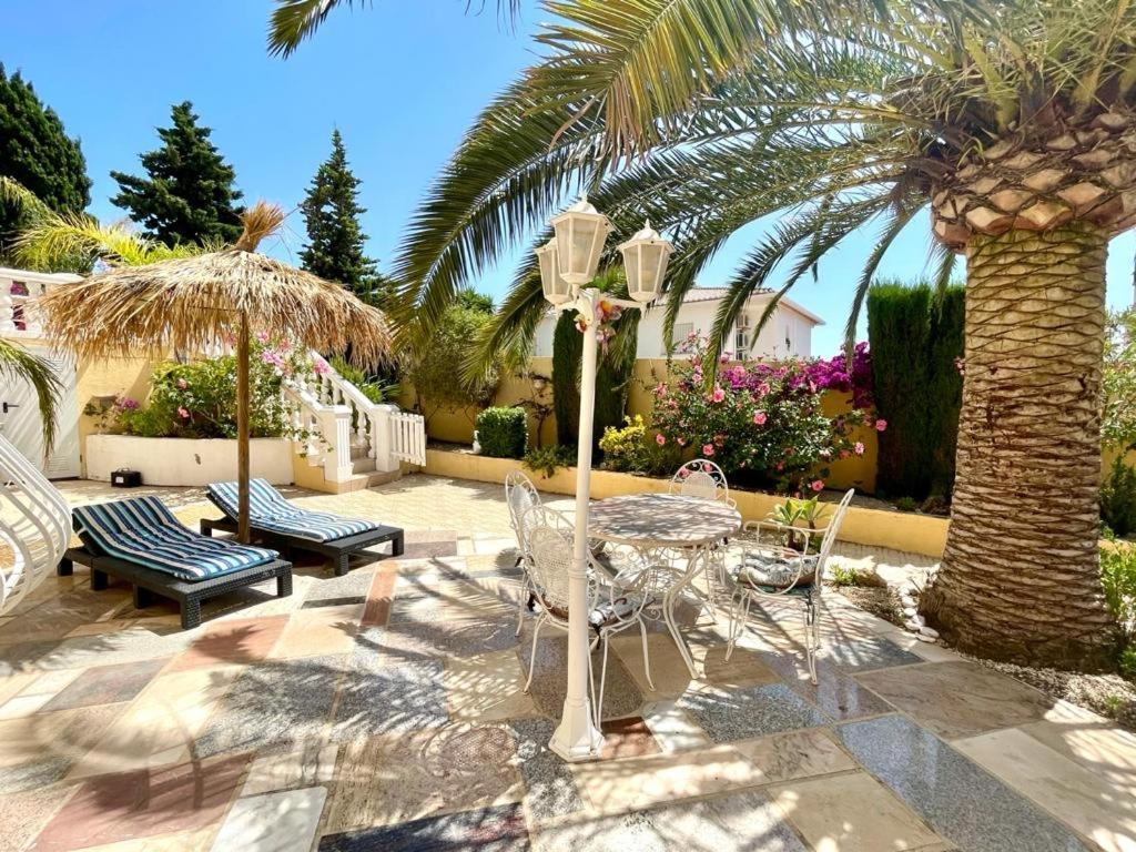Villa Eva Asiana Guesthouse With Shared Pool Benissa Exterior photo