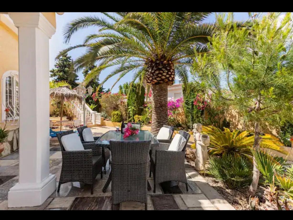 Villa Eva Asiana Guesthouse With Shared Pool Benissa Exterior photo
